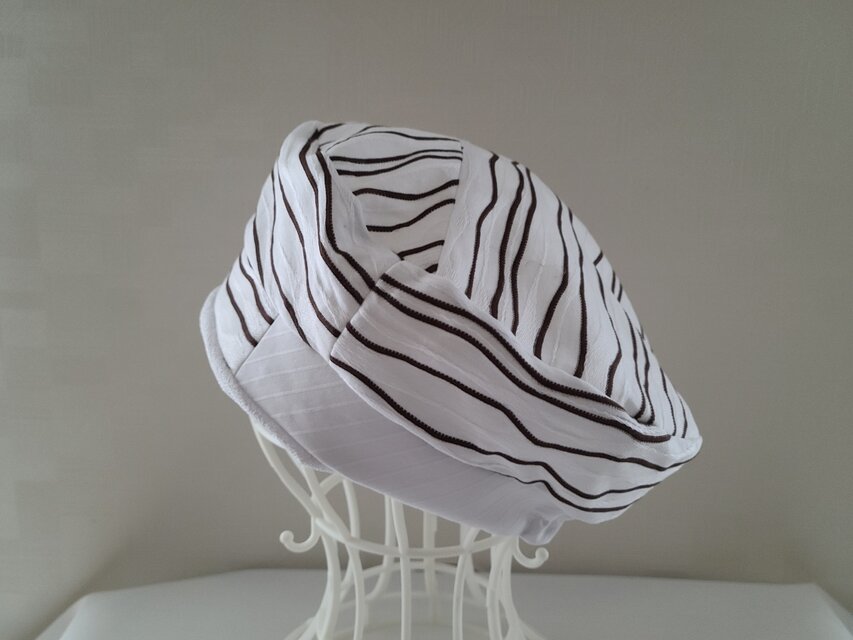 魅せる帽子☆ふわり♪綿ボーダーニットとレースのリバーシブルベレー～ホワイト