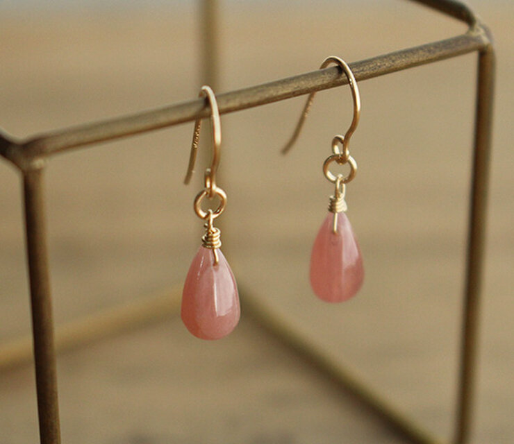 インカローズ＜ドロップカット＞のピアス（K14GF）