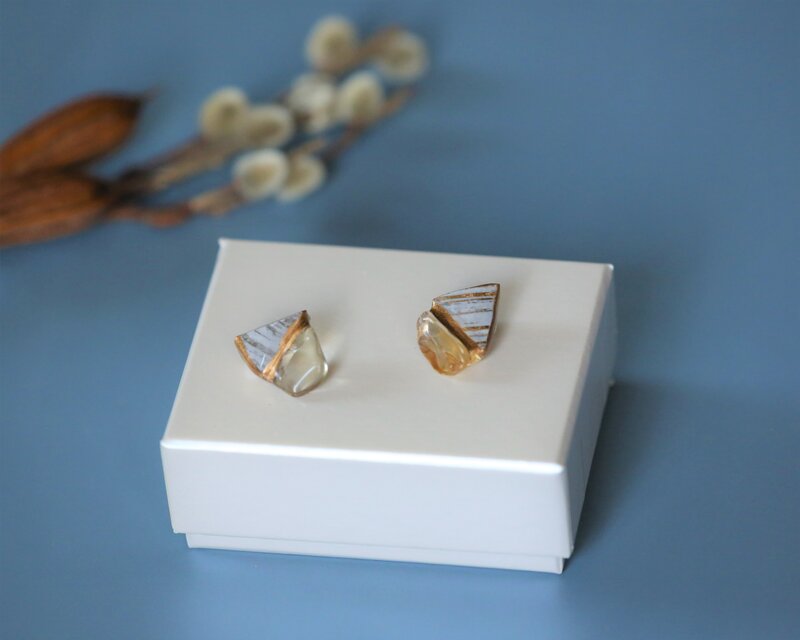 有田焼 陶片 x 金継ぎ ピアス イヤリング (シトリン)