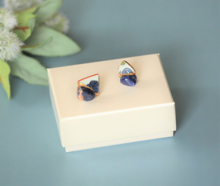 有田焼 陶片 x 金継ぎ ピアス イヤリング （ソーダライト)