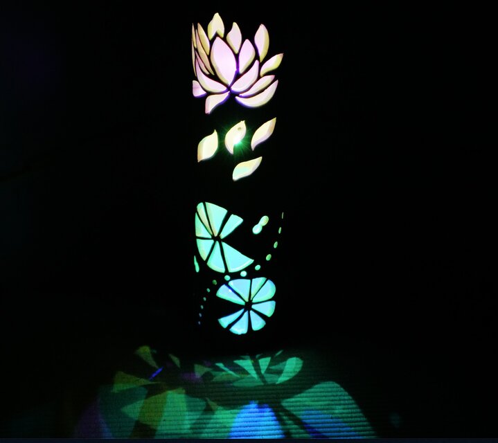 竹ランプ 　〜〜蓮の影〜〜 竹ランプ 〜〜蓮の影〜〜 彩シリーズ 幻想の灯り | iichi 日々の