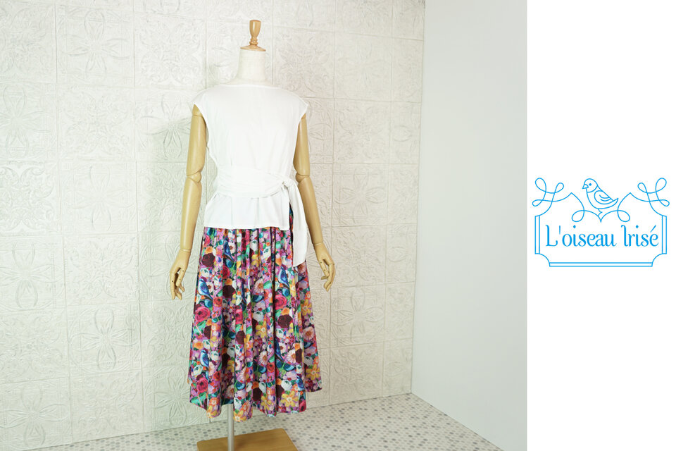 たっぷりフレアースカート　パープル花鳥