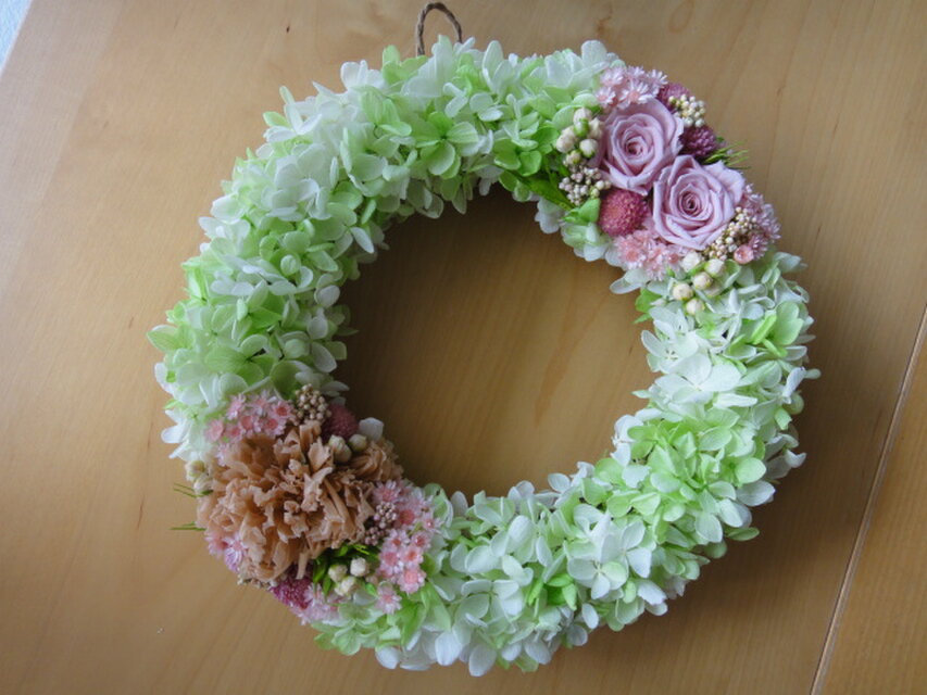 【☆プレゼントに☆】【☆インテリアに☆】グリーン×ホワイト紫陽花の爽やかリース②【☆限定1個☆】