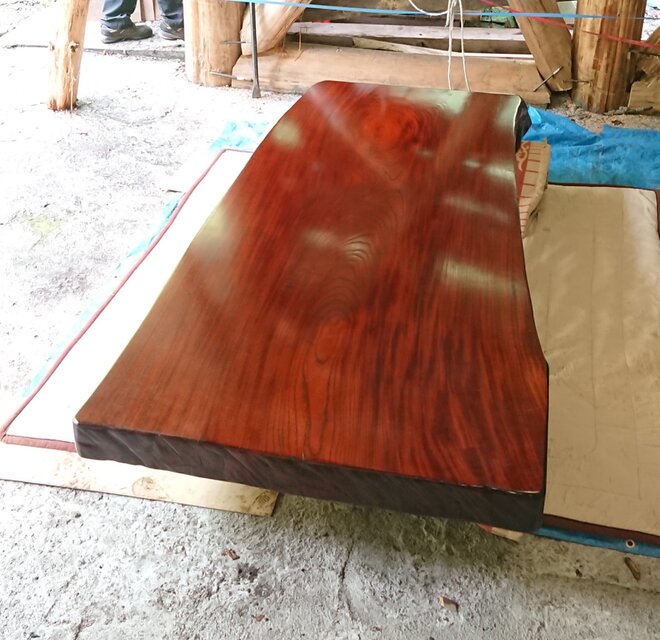 大特価セール】ケヤキ一枚板最高級座卓・ローテーブル 拭き漆仕上げ