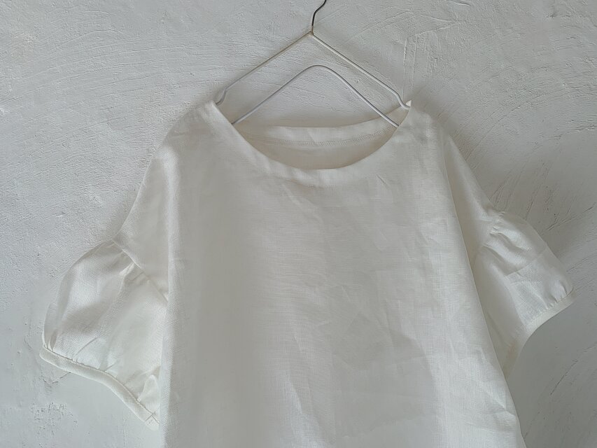 リネンM sizeパフ袖ブラウス