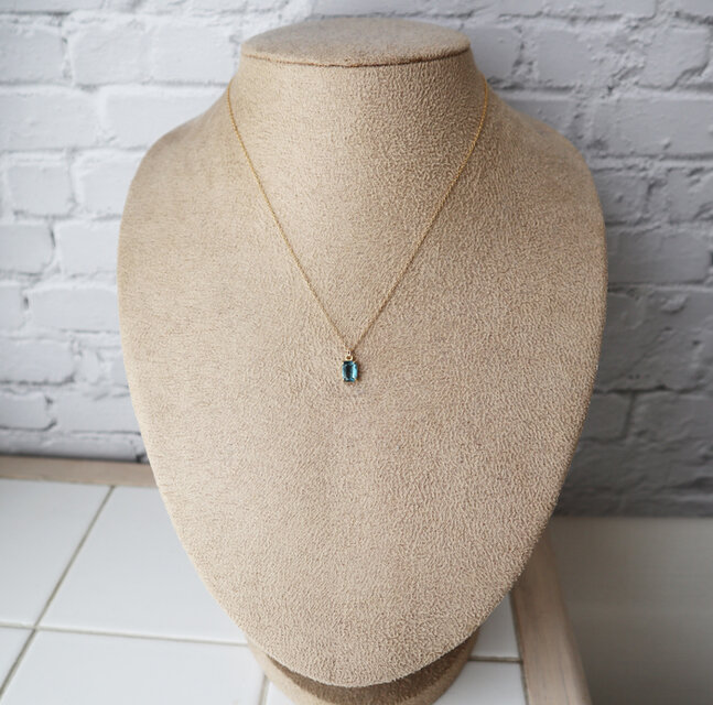 K10】宝石質インディゴブルーカイヤナイトの一粒ネックレス