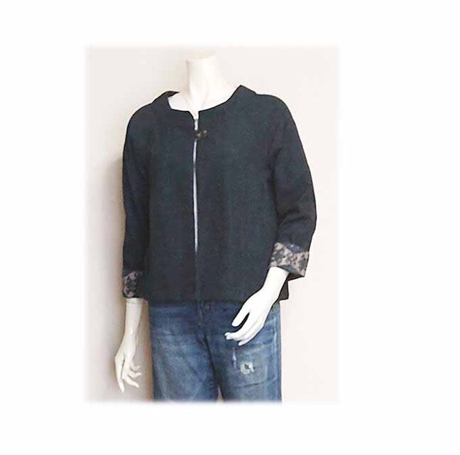 19＊紬リメイクショートジャケット（紺紬×ピンク大島）