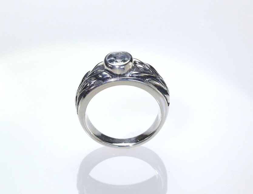 バイカラーゾイサイトリング 0.65ct ハンドメイド