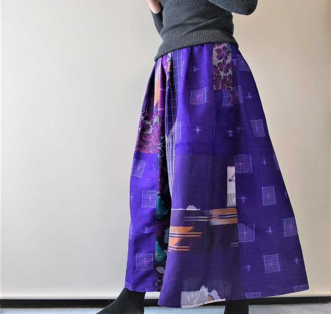 着物リメイク 紫系の銘仙でパッチワークスカート マキシ丈 | iichi