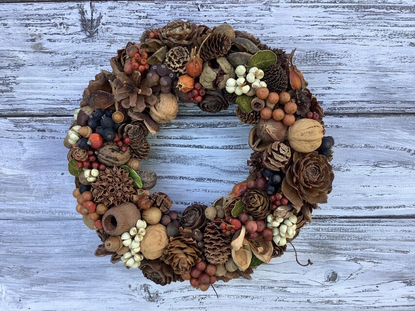 八ヶ岳〜27cm静かな森の木の実のWreath06 | iichi 日々の暮らしを