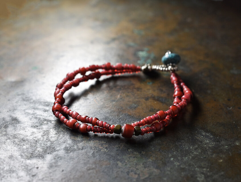 オール金赤ホワイトハーツと２連ブレス（ターコイズ留め金）