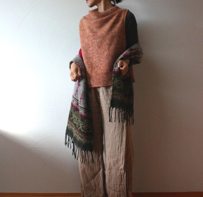 モヘヤのウールベスト