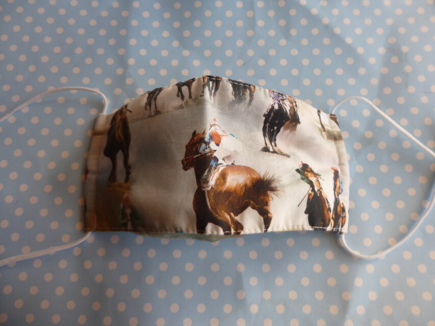 再販：競馬競馬柄の舟型マスク