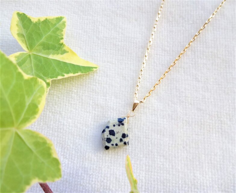 ＊天然石＊ダルメシアンジャスパーのペンダントネックレス＊４５cm～＊