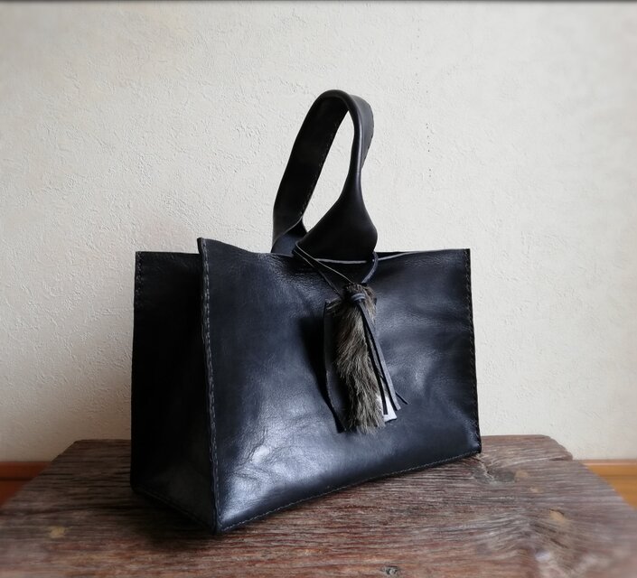 square tote S -one handle-　ブラック　オイルワックスレザー