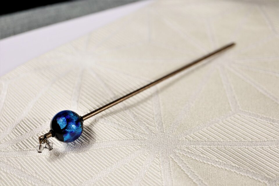 和リボン☆玉かんざし 楽天市場】ほたる玉 かんざし とんぼ玉 一本簪 ホタルガラス 工芸品