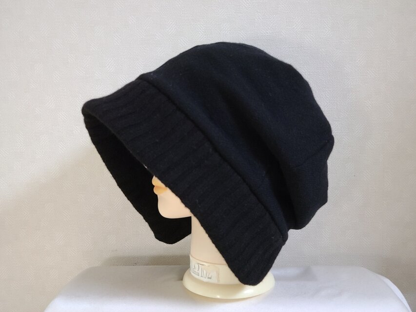 魅せる帽子☆ラスト1点!!【受注製作】ふんわり軽い♪あったかウールニットのクロッシュ～ブラック