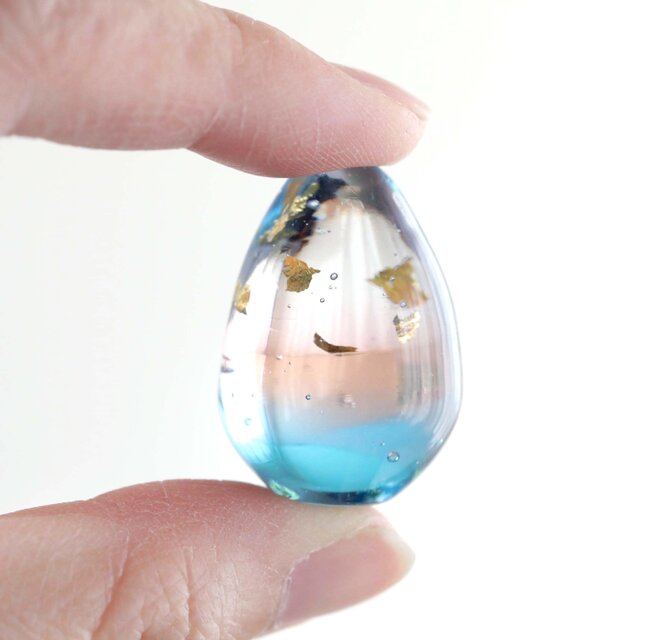 ガラスの雫の小さなオブジェ 「春は曙」 | iichi 日々の暮らしを