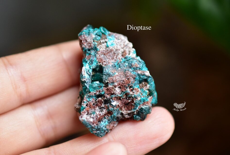 山の緑☆ダイオプテーズ原石 44 | iichi 日々の暮らしを心地よくする