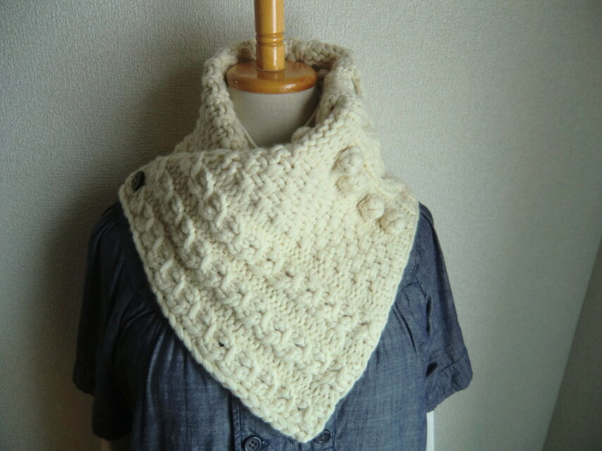 カシミヤ100％　アラン模様のカウル（ライトエクリュ）