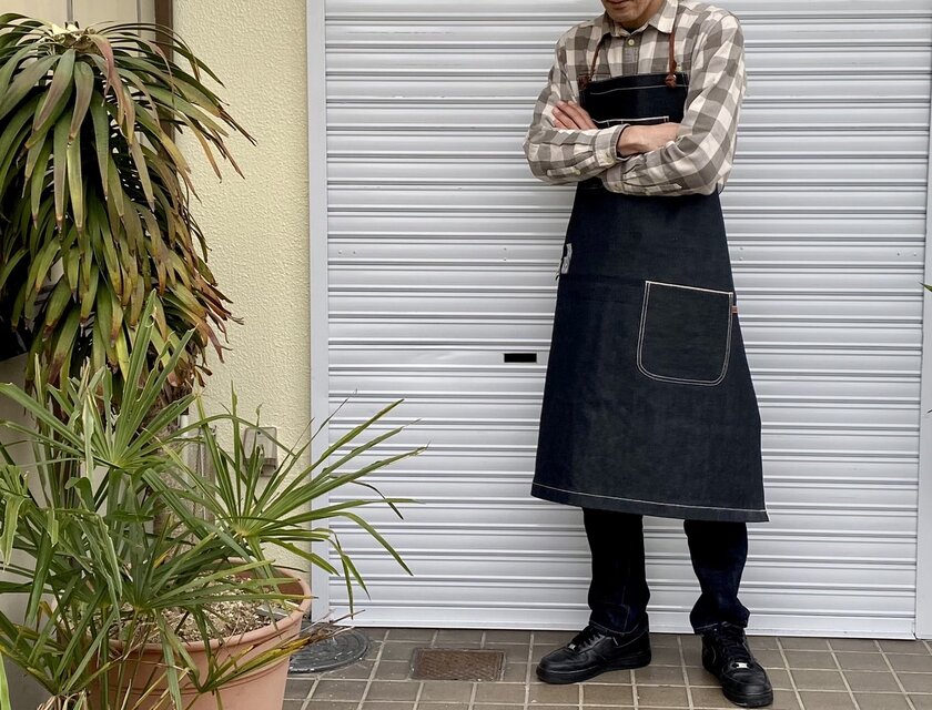 12oz・岡山産セルビッジデニム×本革・デニム好きのためのロング丈デニムエプロン☆アウトドア、カフェ、ショップなどにも
