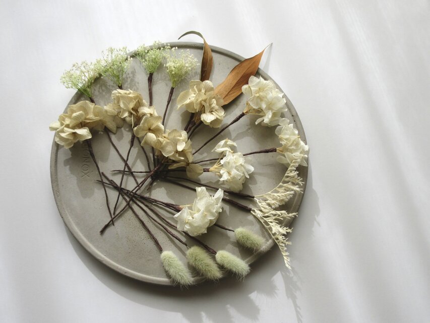 ヘアパーツ＊ホワイト×ベージュ＊受注制作＊ウェディング前撮り・卒業式・入学式・成人式・パーティーなどに