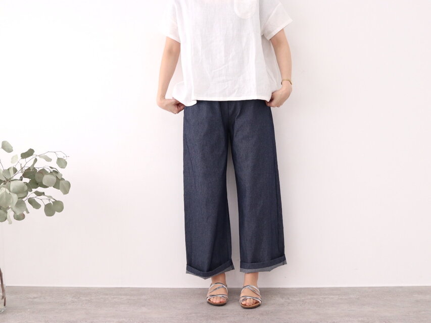 ノンウォッシュデニム　ワイドパンツ 5.5　 No.215