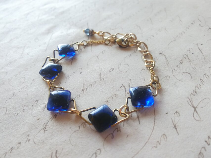 ヴィンテージ　コバルトBlue／Black スクエア 　5連クラシカル ブレスレット