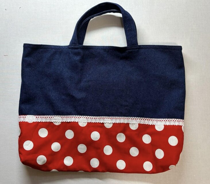 レッスンバッグ【紺デニム×赤白水玉2cm】レースつき