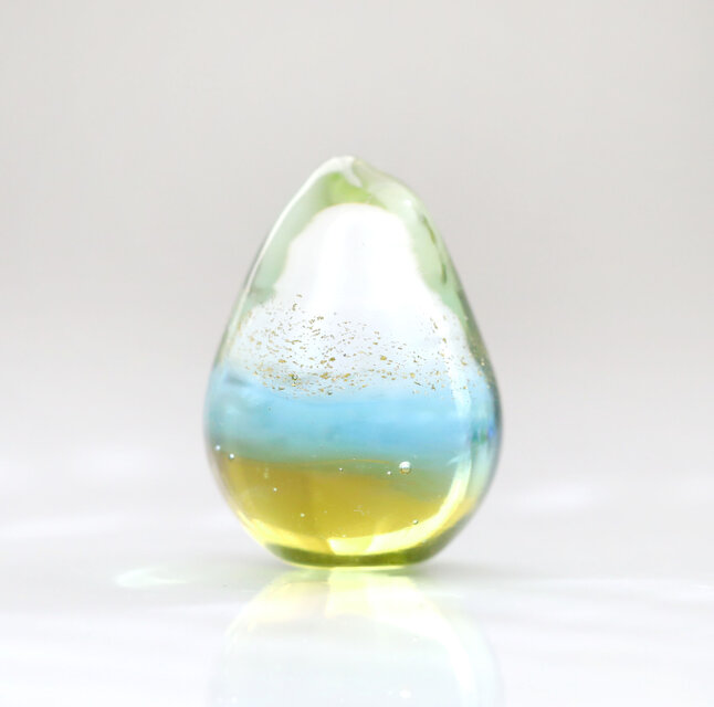 ガラスの雫の小さなオブジェ 「seaside horizon」