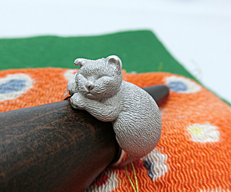 純銀 猫の指輪 ハンドメイド 彫金-