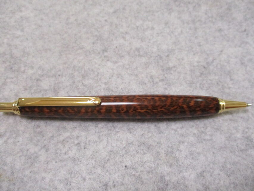 スネークウッド　ガラスコート仕上げ　ワンピースタイプのシャープペンシル(0.5ミリ用)　希少材