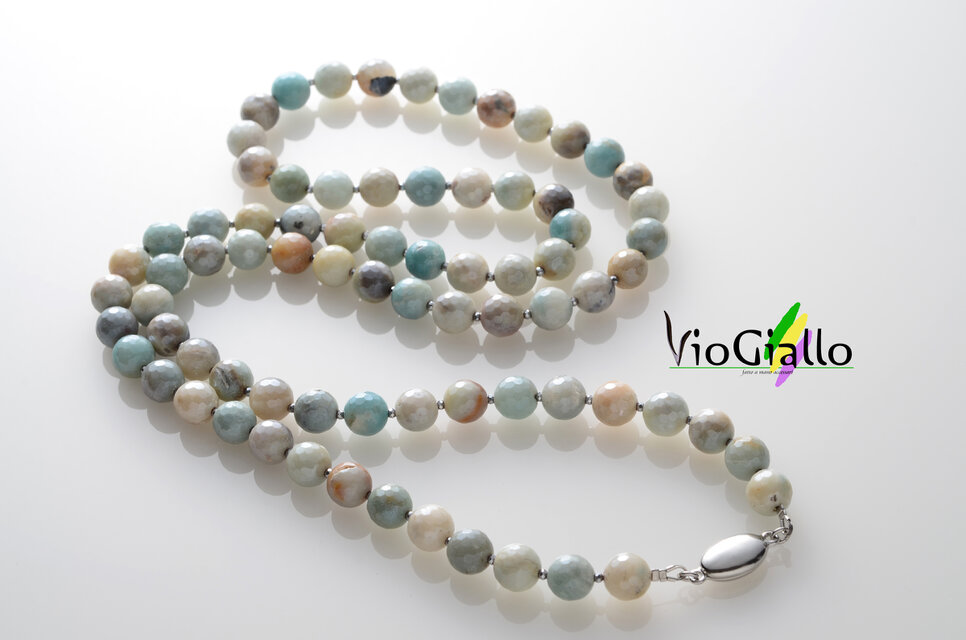 ミックスアマゾナイト(ラウンドカット)のロングネックレス