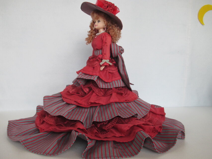 D 人形付 フランス人形風ドレス 大人も楽しい着せ替え人形 29cm