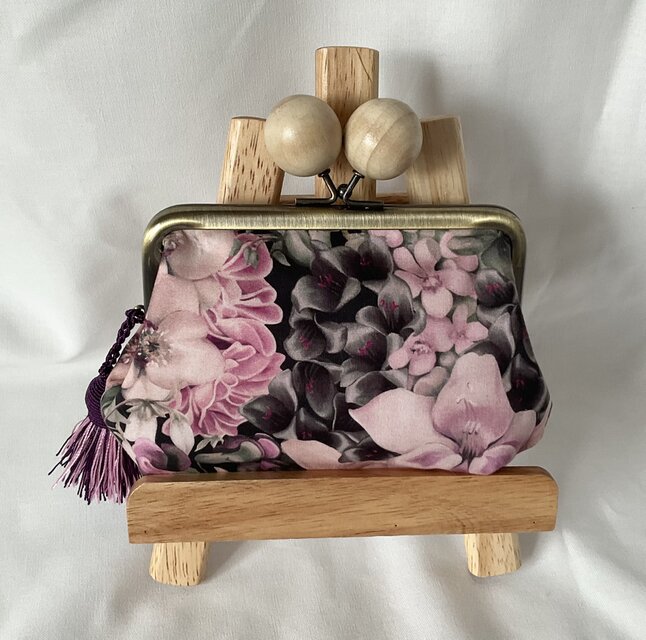 リバティ　ペインテッド・ジャーニー　　大きめ木玉親子がま口ミニ財布　