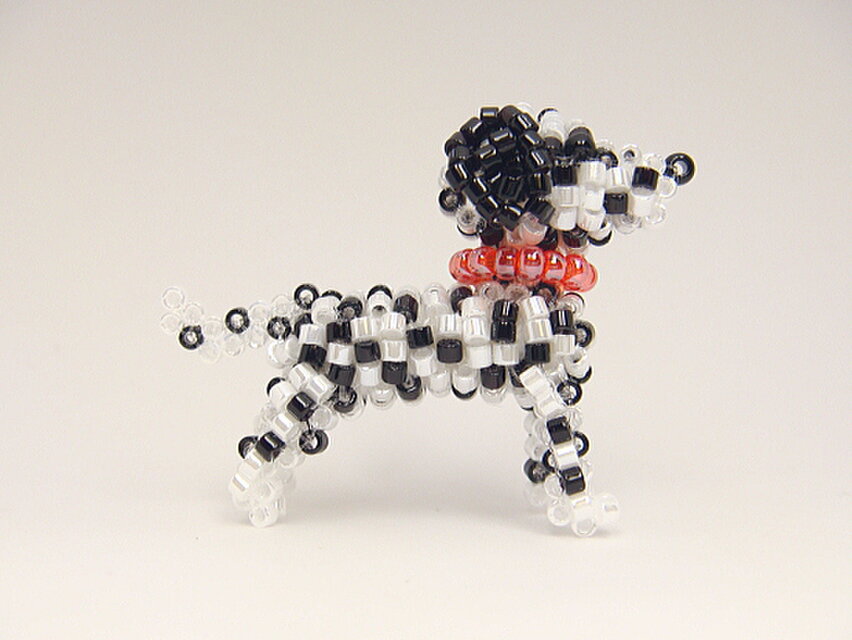 ダルメシアン・ビーズ（ストラップ/ブローチを選択） | iichi