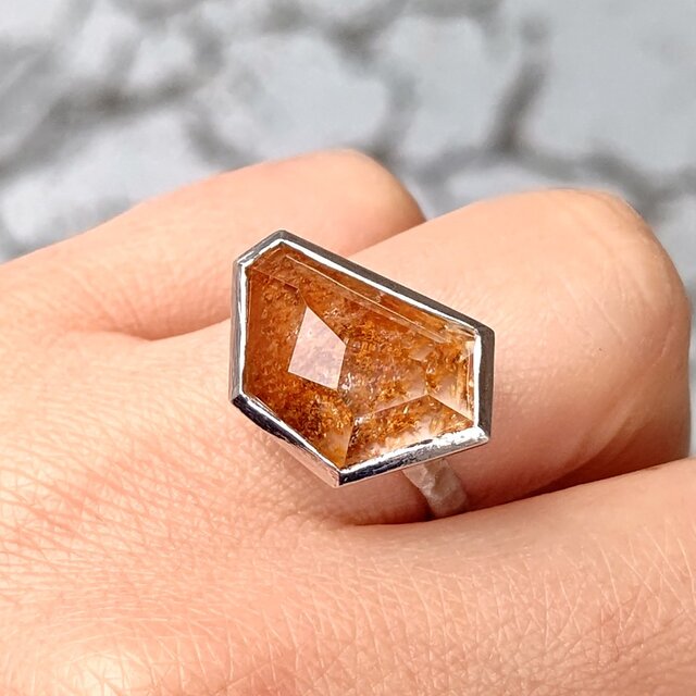 ガーデンクォーツ 立体的な変形6角形 シルバーSV925リング | iichi