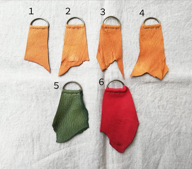 端切れ de キーホルダー　ピッグスキンレザー