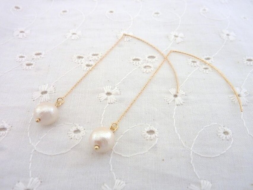 コットンパールのアメリカンピアス