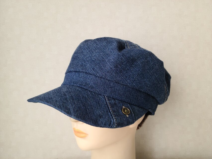魅せる帽子☆限定1点!!デニムシャツのリメイクキャスケット