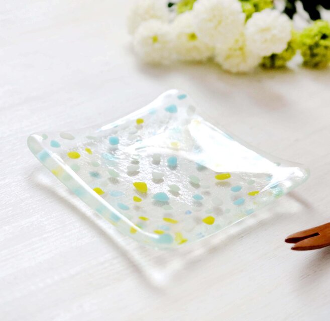 シュワっとはじけるカケラたちのガラス小皿 「レモンスカッシュ」