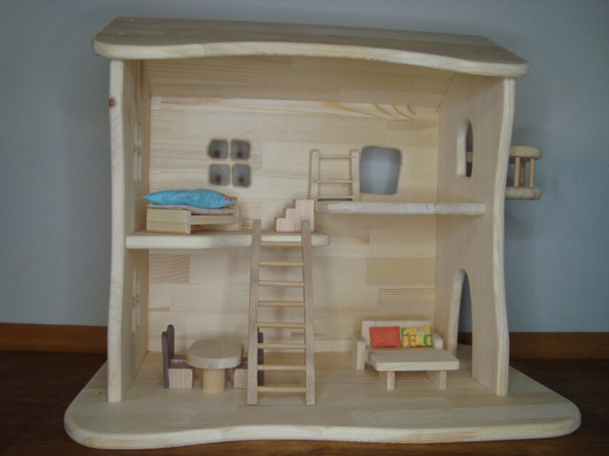 木製ドールハウス（ミニチュア家具付き） 新作です！ | iichi 日々の ...