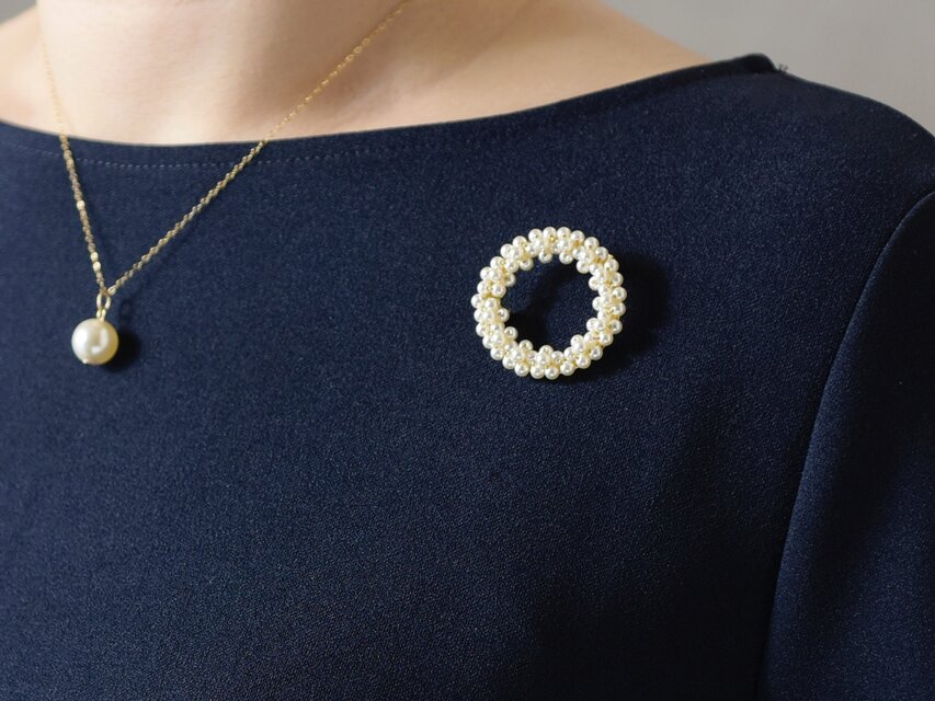 【ブローチ】繊細 パールのリース