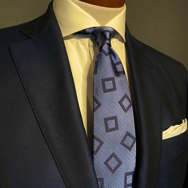 【受注製作】ブルー／ブロック／イタリアシルク／ネクタイ／プレゼント【別途】メッセージ・イニシャル刺繍オーダー