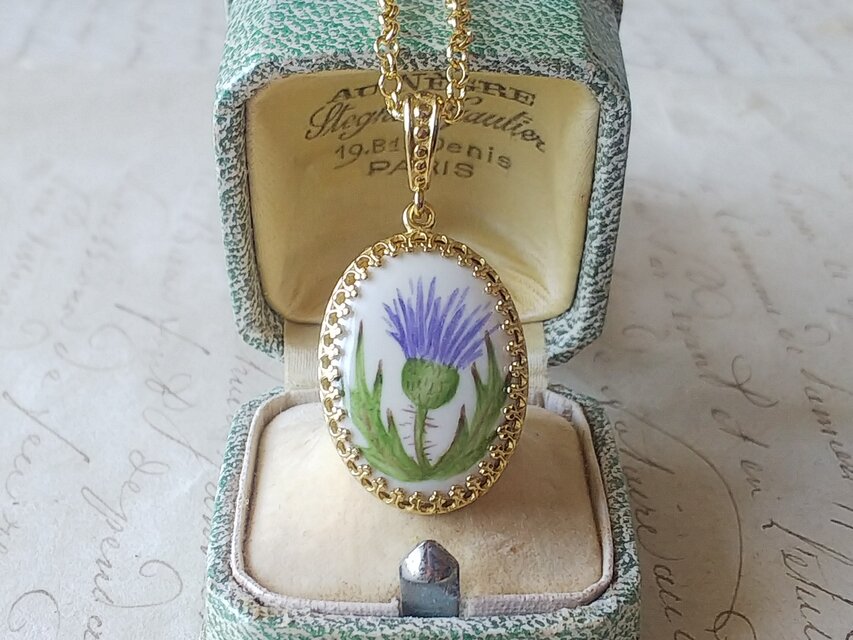 ヴィンテージ　アザミ（Scottish Thistle）クラシカルネックレス