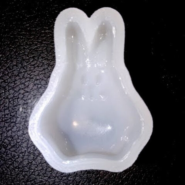 うさぎのチョコレート型（22） シリコン型 シリコンモールド お菓子