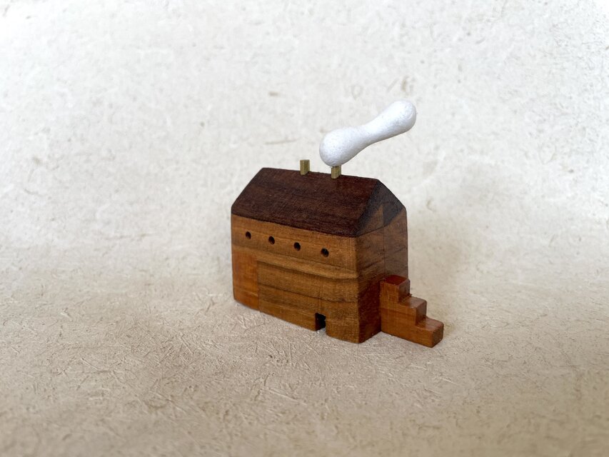 ある街の小さな家たち