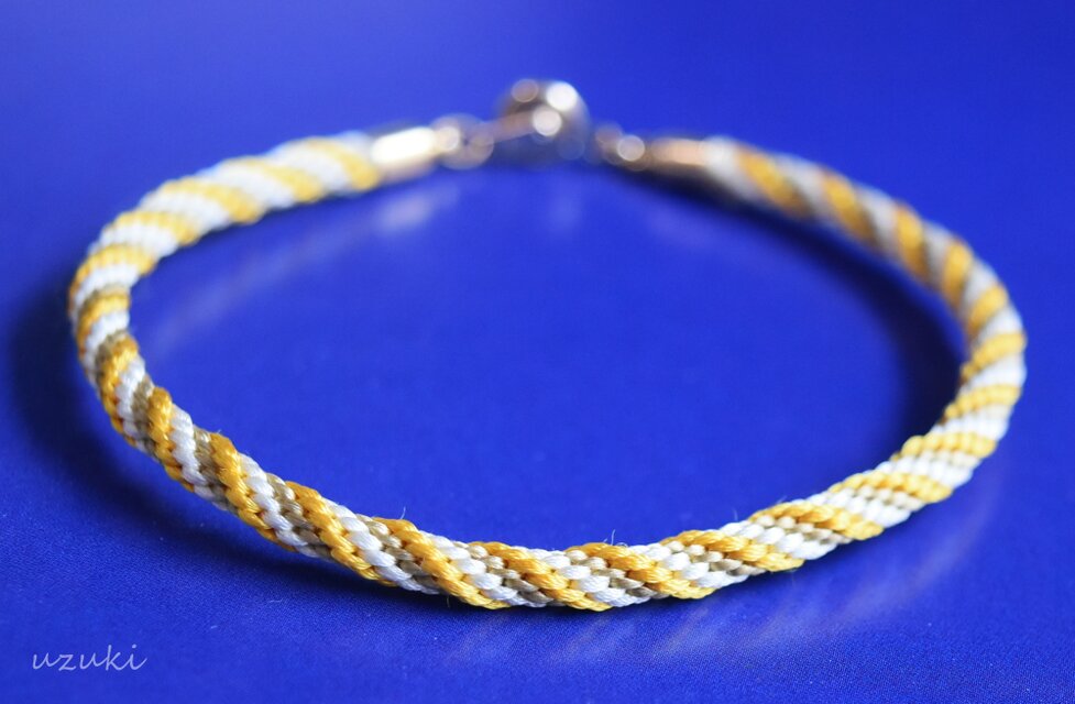 【訳あり】和風組紐アクセサリー「黄金のススキ野原」ブレスレット