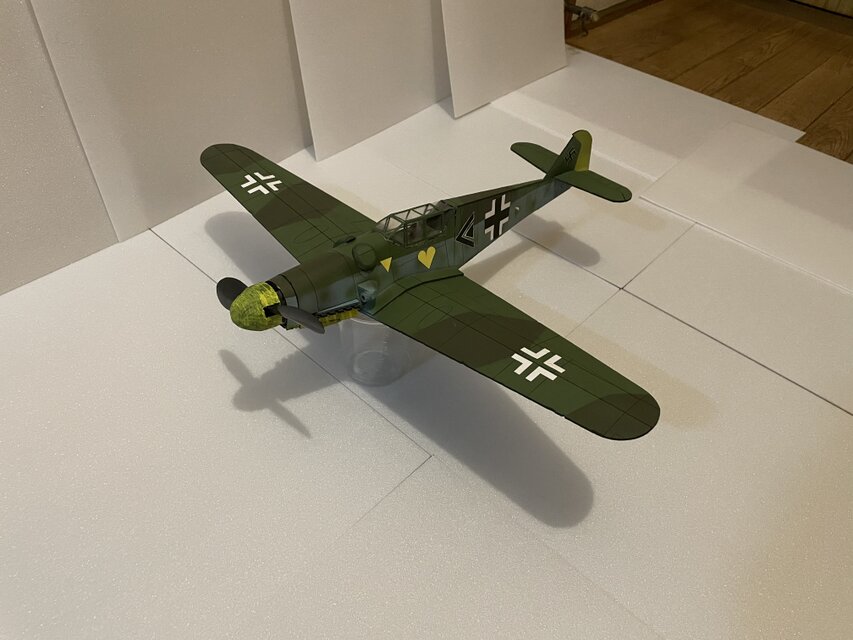 空飛ぶプラモデル スチレン製ゴム動力模型飛行機 メッサーシュミット