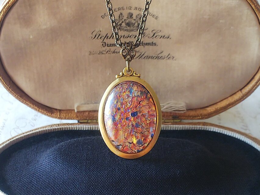 ヴィンテージ Topaz/Blue　Fire Opal（25×18ﾐﾘ）ネックレス